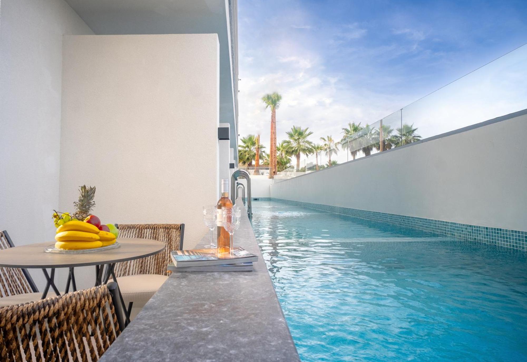 Luminous Luxury Living Aparthotel Kallithea  Exterior photo