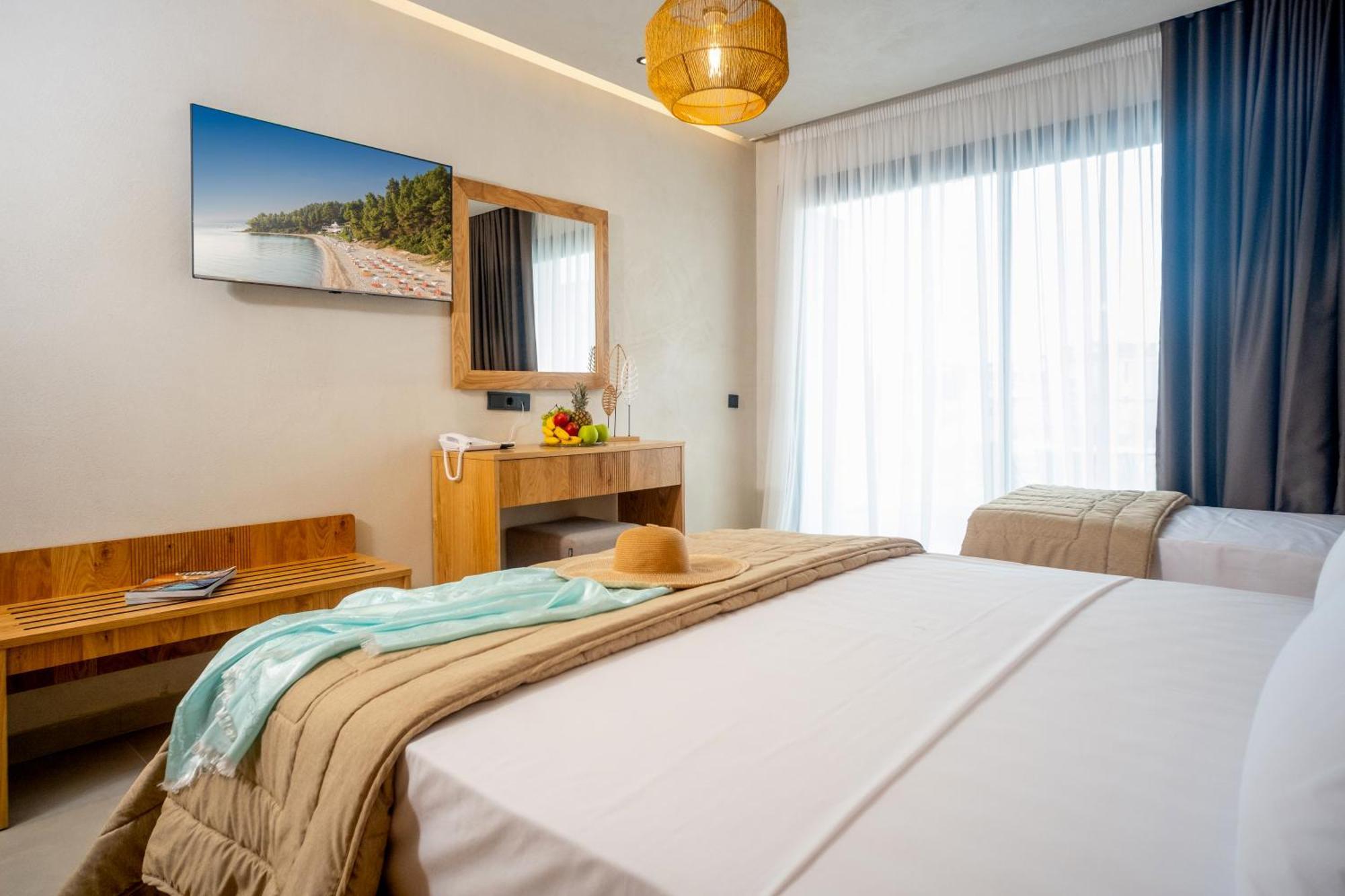 Luminous Luxury Living Aparthotel Kallithea  Exterior photo